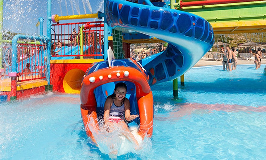 Image 22: ¡Diversión a remojo! Entrada a Aquópolis Cullera para júnior o adulto