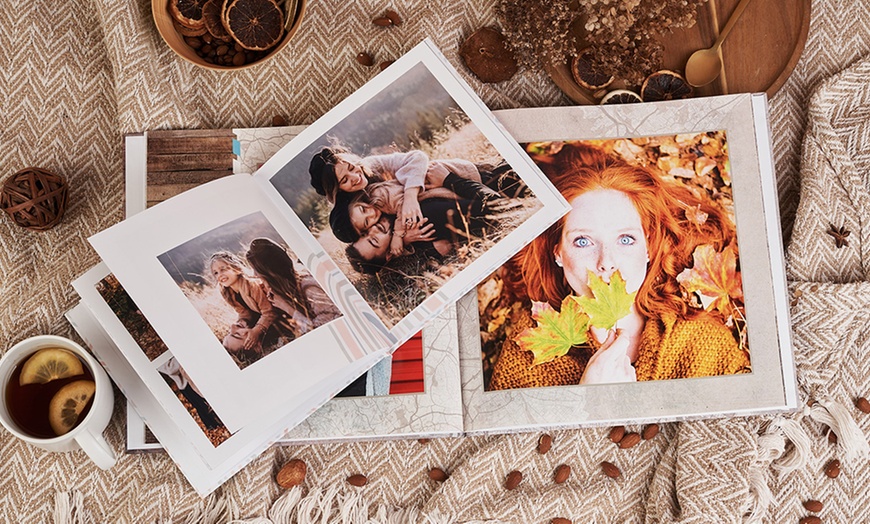 Image 4: Craft Custom Photobooks That Capture Moment from Colorland