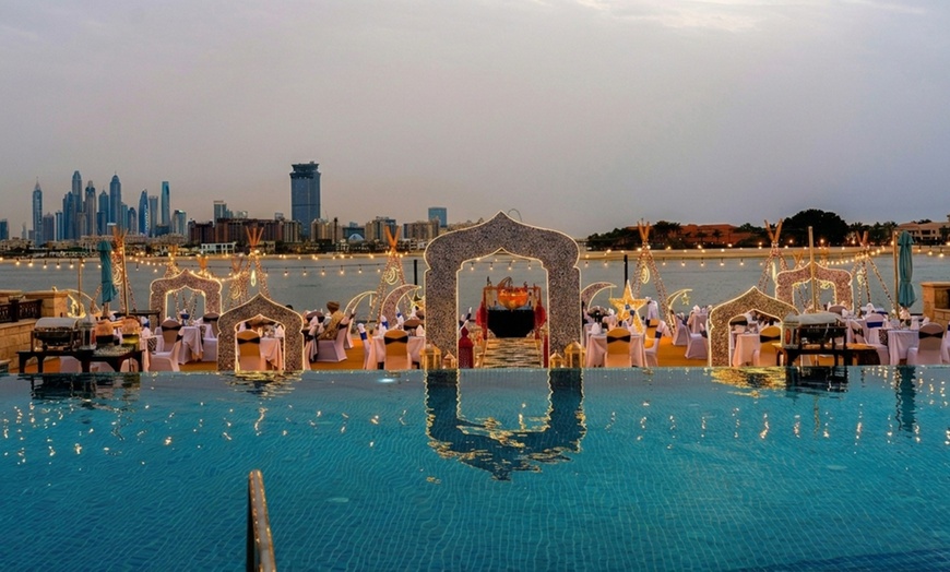 Image 9: Enjoy a 5* Beach front Iftar Buffet with Ramadan Beverages