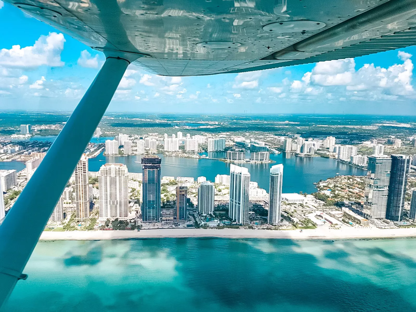 Discover The Best Views Of Miami On a Private Airplane Tour
