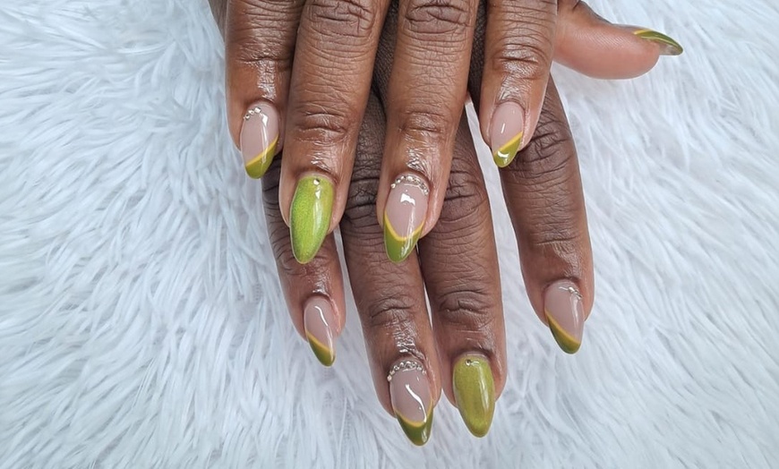 Image 8: Supreme Gel X or Deluxe Acrylic Full Set