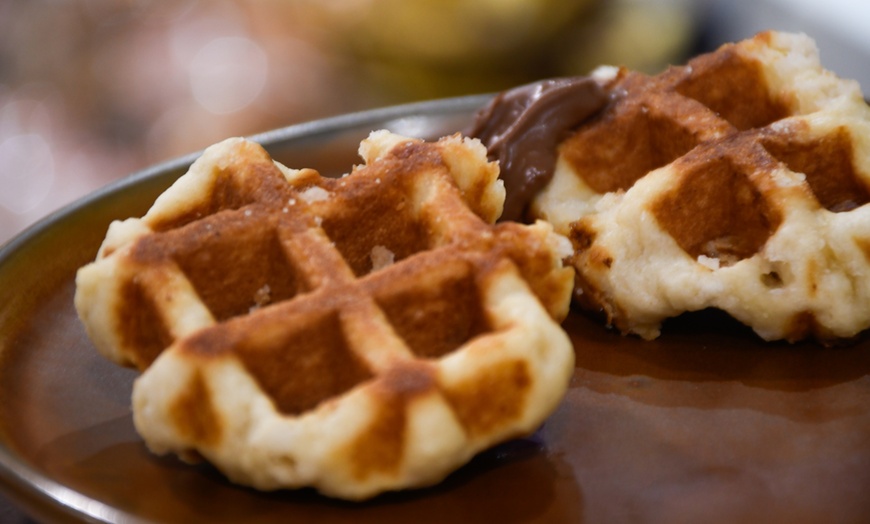 Image 18: Menú brunch para 2 o 4 personas con platos dulces y salados y bebidas