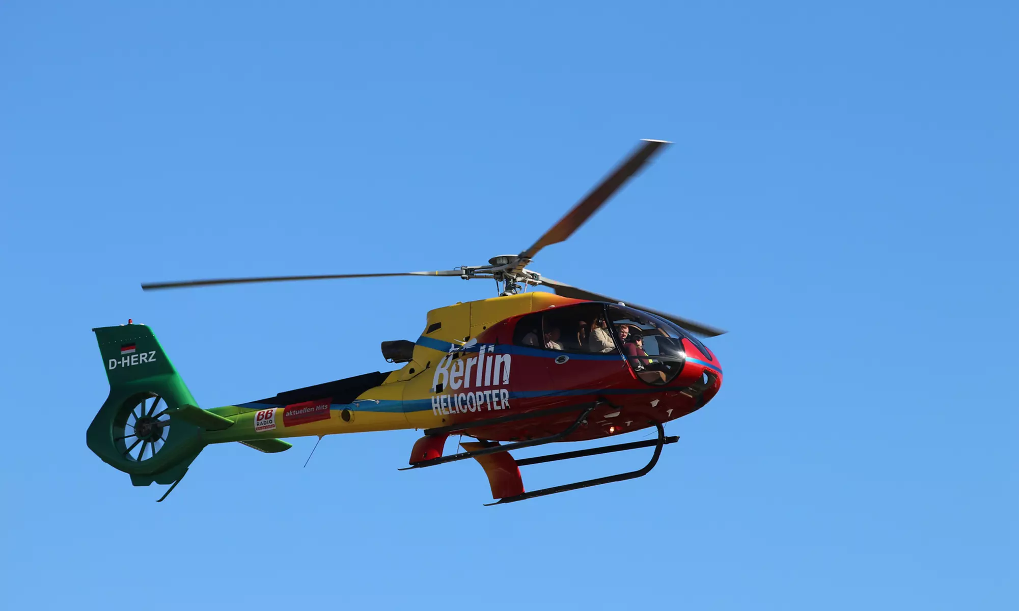 Wertgutschein: Helikopter-Rundflug über Berlin-Brandenburg