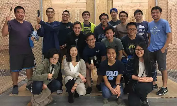 75 Min Axe-Throwing Session in a Shared Lane for Up to Ten People 
