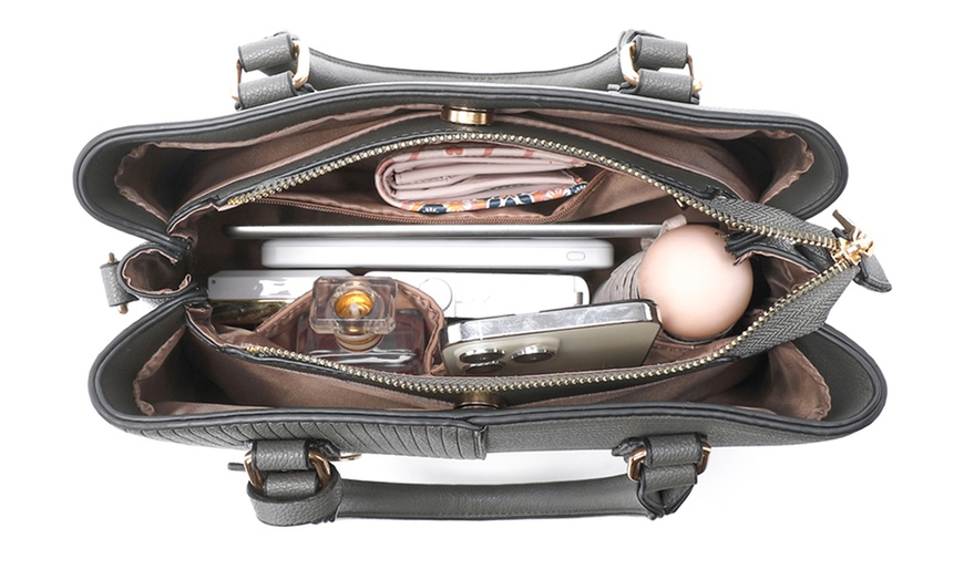 Image 15: Women's Color-block Fashion Tote and Top Handle Handbags