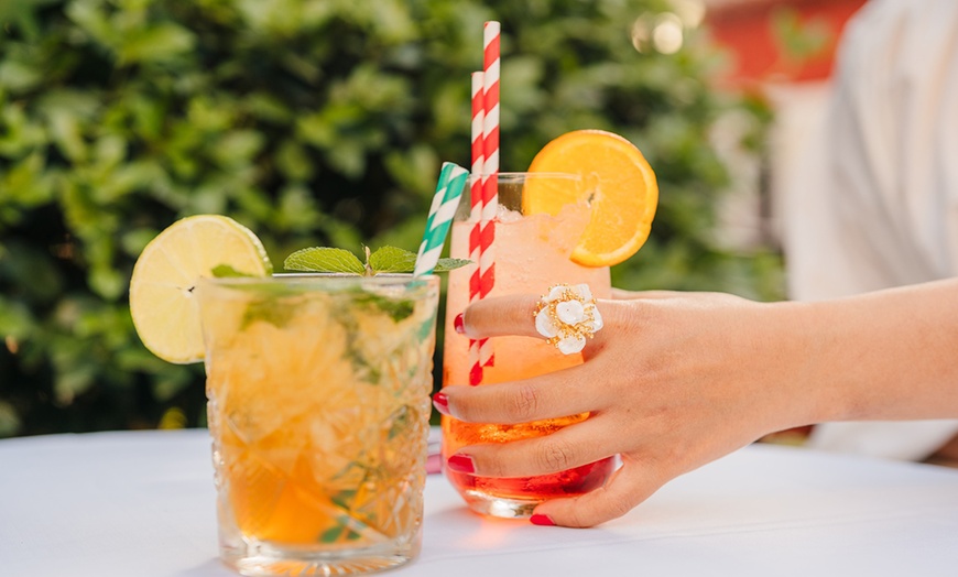 Image 19: Espectáculo de flamenco con opción a picoteo y bebida para 2 o 4