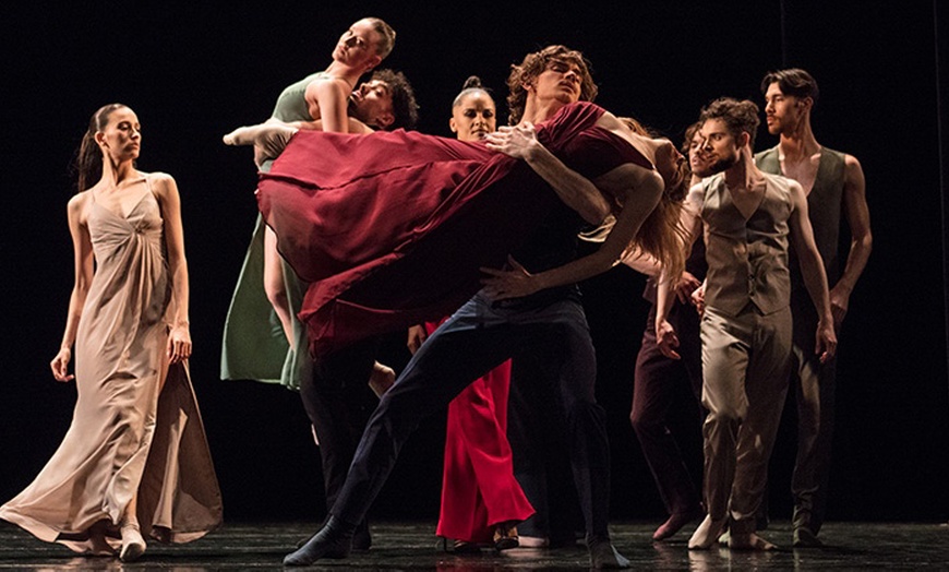 Image 1: 1 place en cat. 1 pour "Carmen" le dimanche 12 octobre à 16h