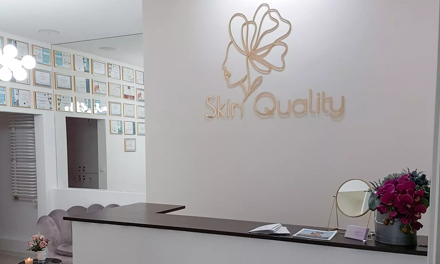 Liftingujący masaż Kobido w pakiecie z różnorodnymi zabiegami na twarz