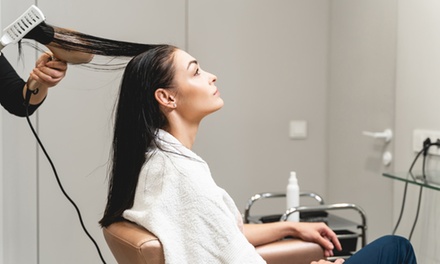 Shampoing, coupe et brushing