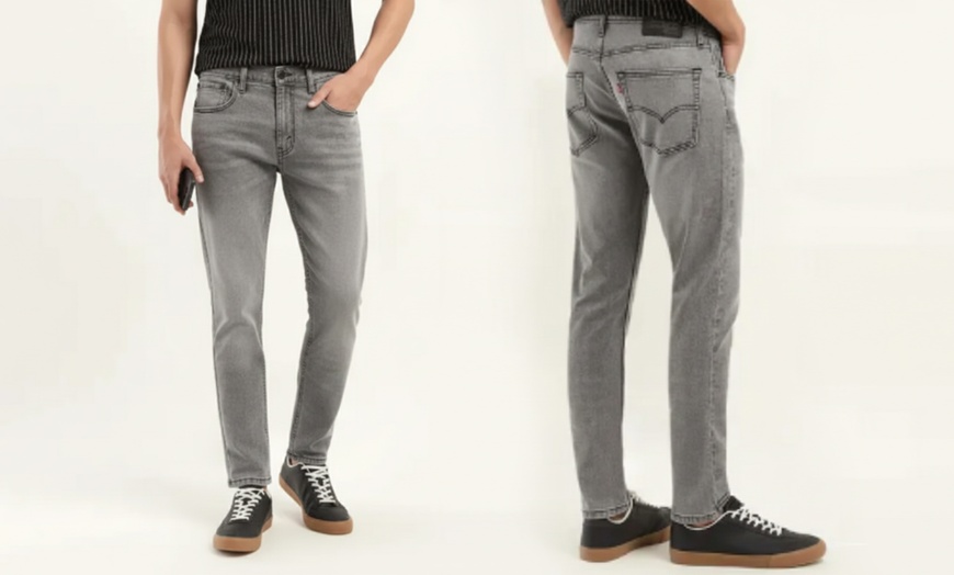Image 8: Levi's 512 Men's Tapered Fit Jeans
