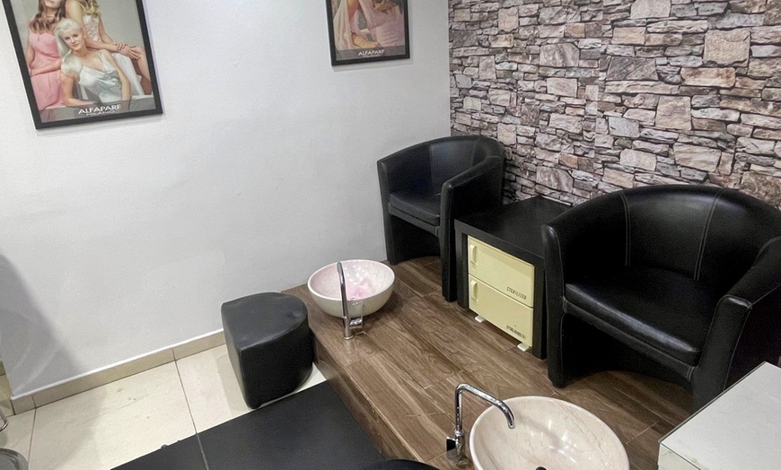 Image 4: Classic & Gelish Manicure-Pedicure w/ Hair Wash, Blowdry & Spa Add-Ons