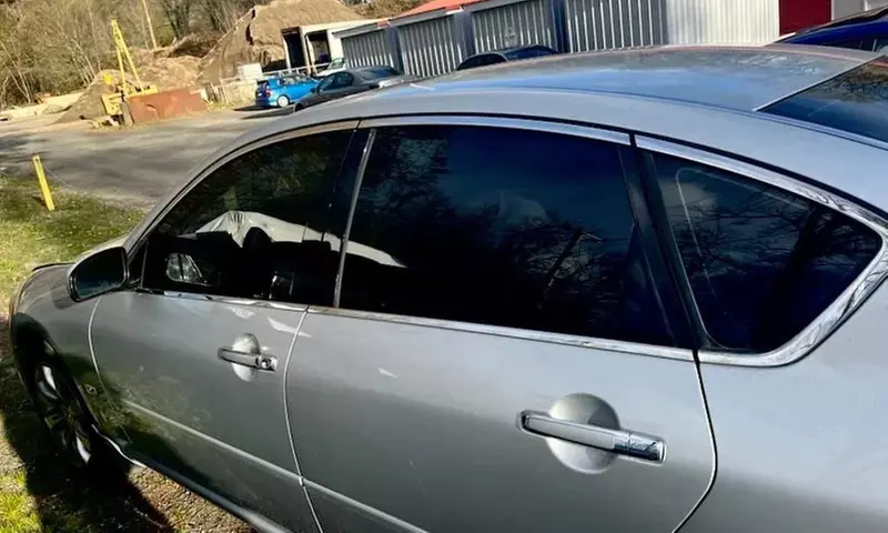 Transform Your Vehicle with Window Tinting and Removal Services