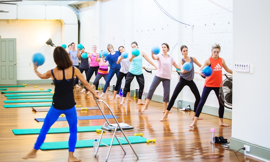 Image 2: 5 Sessions of Mat Pilates, Pilates Reformer, Yoga or Barre and More