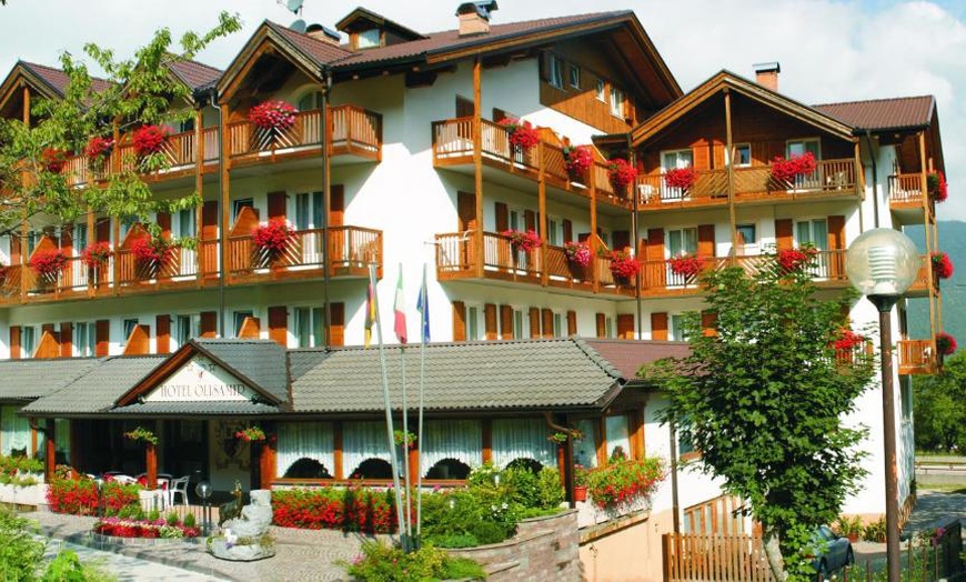 Image 1: Trento: soggiorno con mezza pensione, Spa e Trentino guest Card