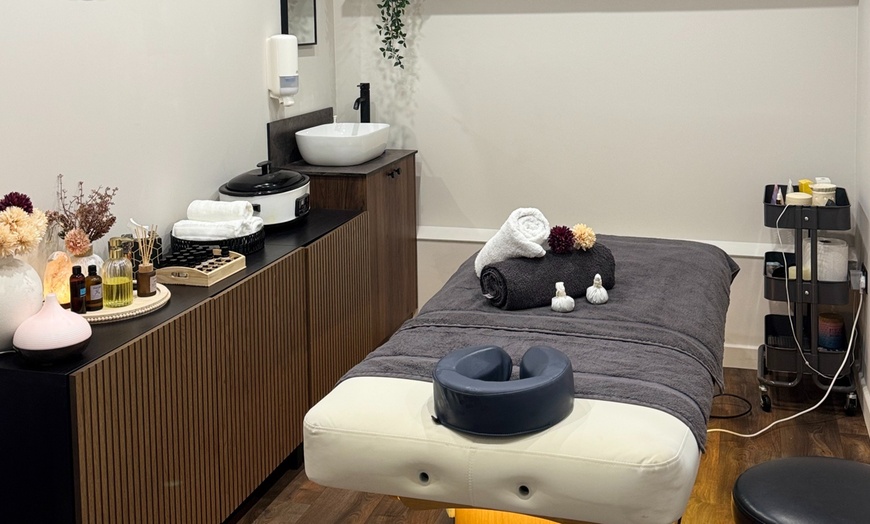 Image 2: Swedish, Pregnancy, Aromatherapy or Lymphatic Massage