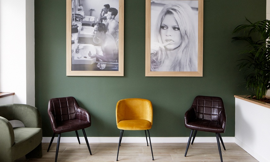 Image 2: Higiene bucal, retenedor de ortodoncia o férula de descarga