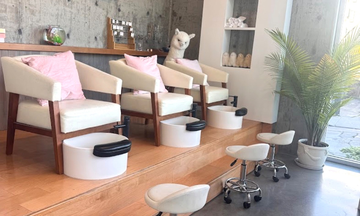 Luxury Spa Gel Pedicure or / and Manicure or Luxury Pamper Package