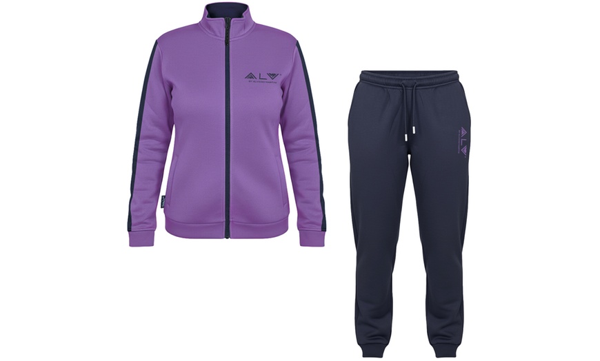 Image 9: Tuta homewear donna di Alviero Martini