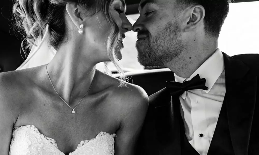 Wedding Photography Packages: 4 to 8 Hours with Gallery