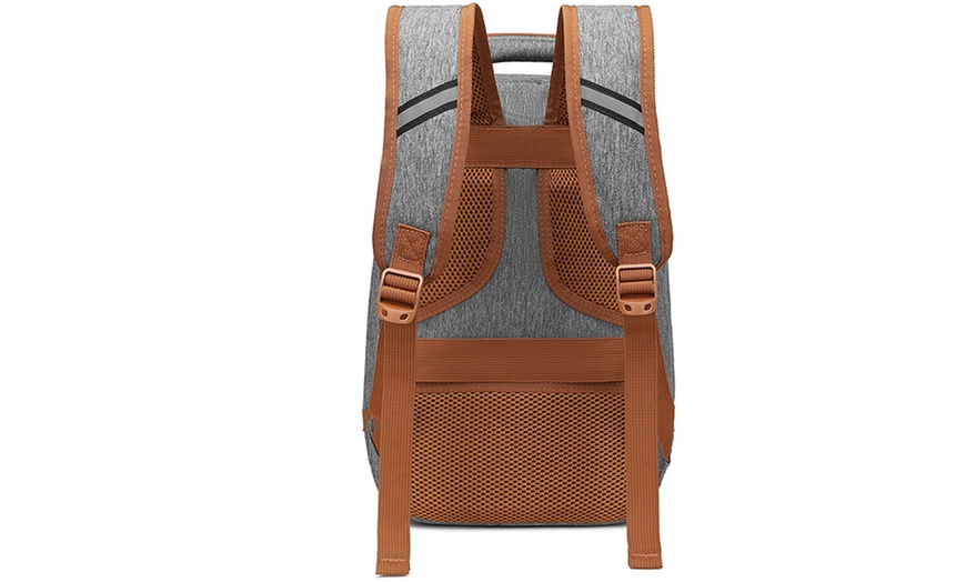 Image 19: Rugzak voor je handbagage tijdens het reizen