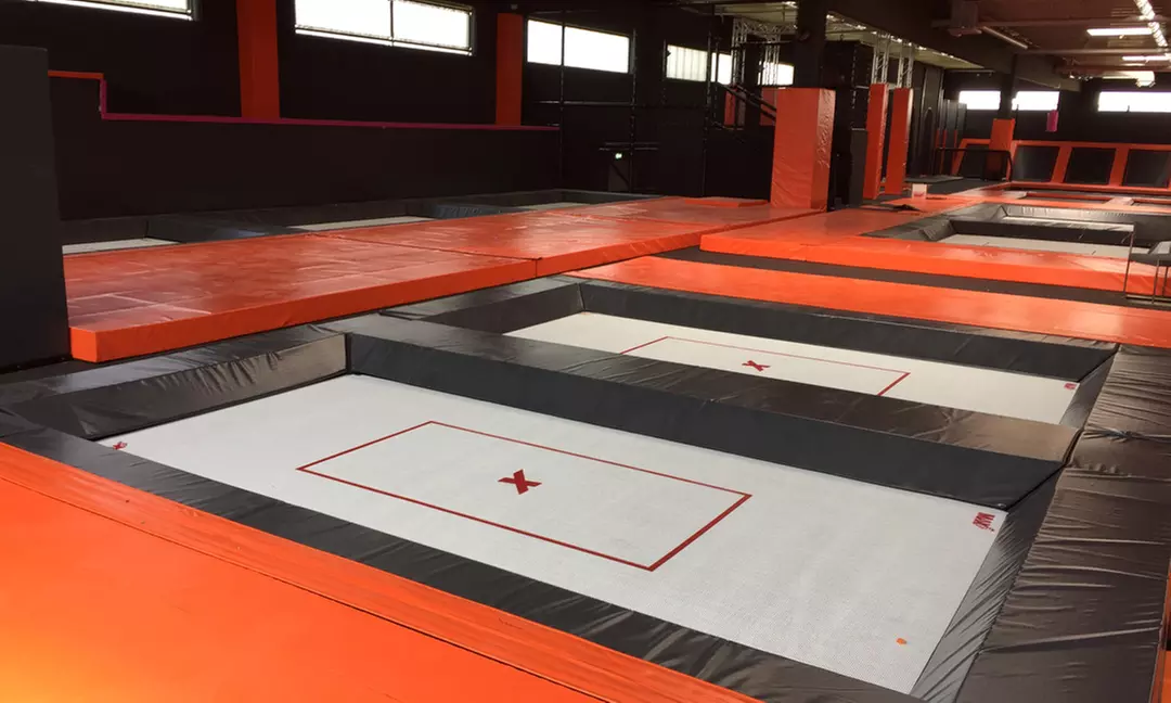 120 min. Trampolin Action im Jump Galaxy für 2 oder 4 Personen