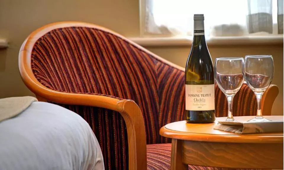 Leeds: Executive Double Room with Late Checkout