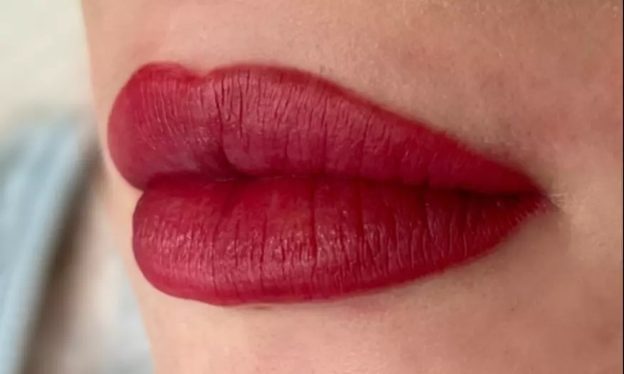 Get Flawless Lips with One Lip Blush Session with Optional Touch-Up