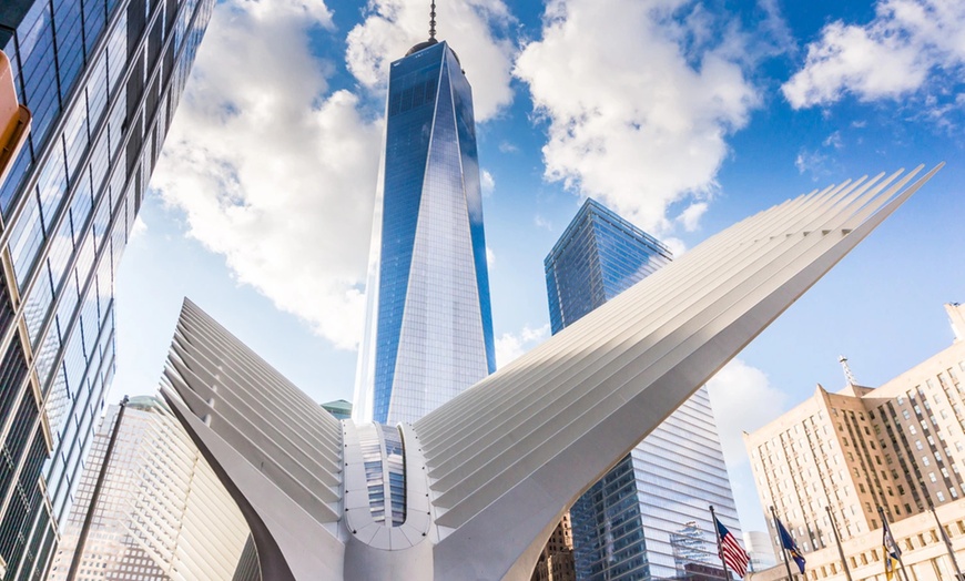Image 8: Up to 40% Off 24 Hour Hop On Hop Off Bus NYC Tour Package! 