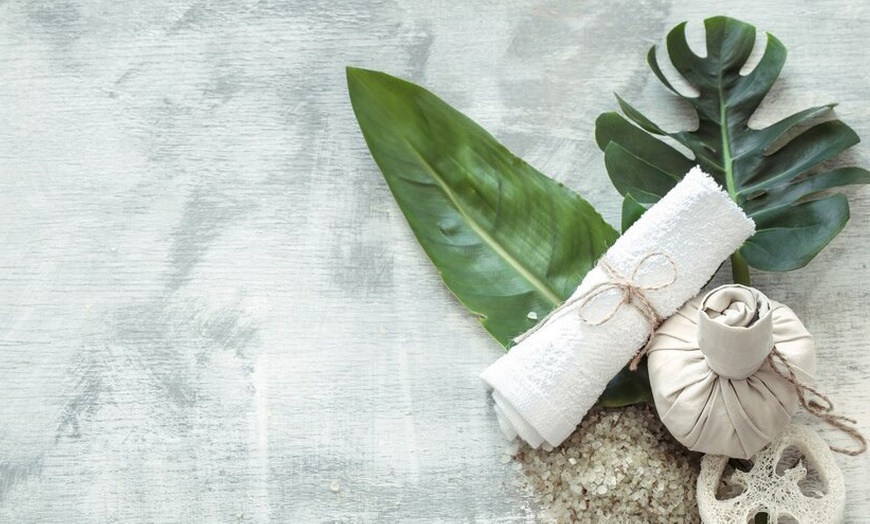 Image 3: Masajes corporales sueco, neurosedante y técnicas orientales  