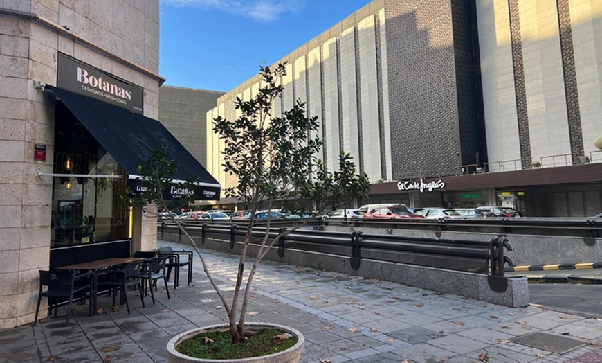 Image 16: Menú Esencial, Deluxe o Deluxe Prémium a elegir para 2 o 4 personas