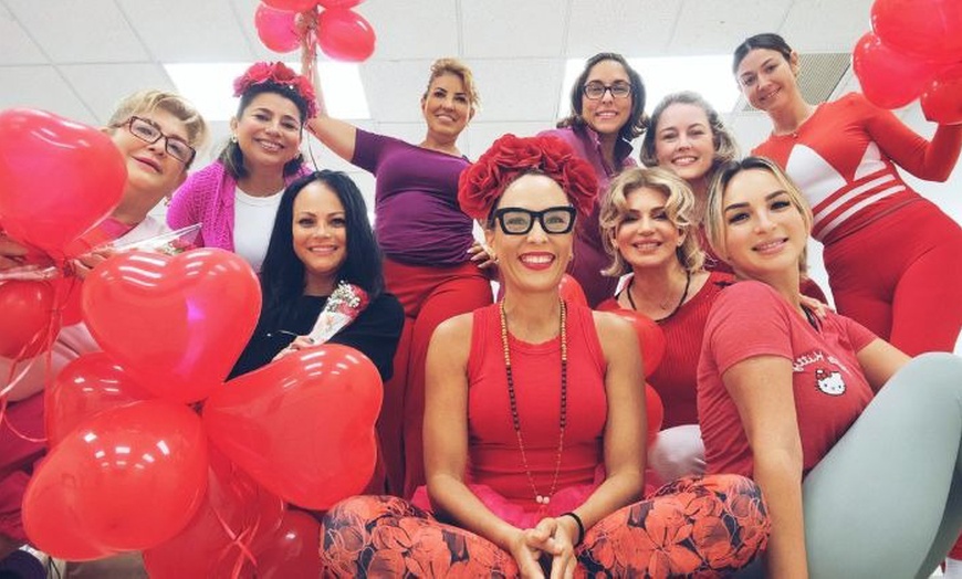 Image 3: Yoga & Meditation Classes in Spanish for Women