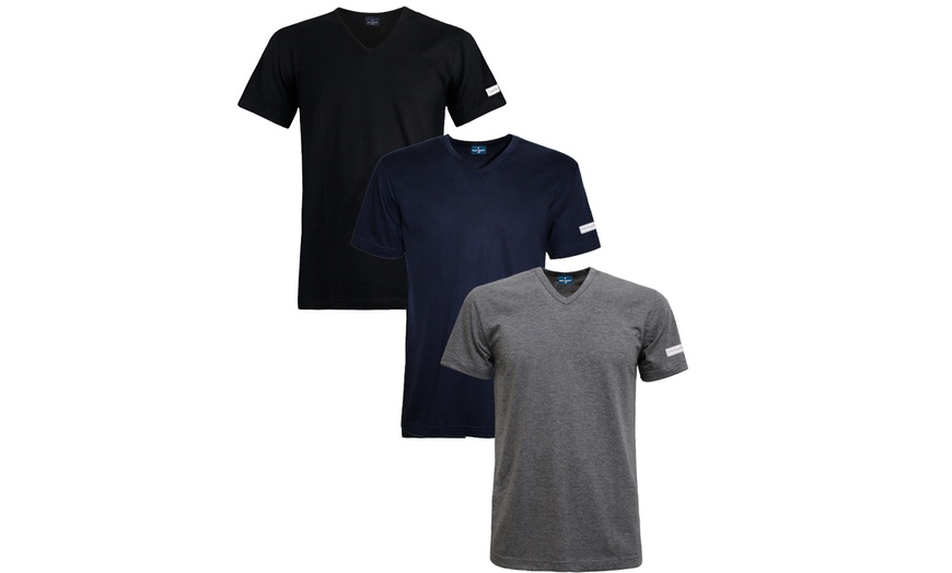 Image 6: Lot de 3 débardeurs ou T-shirts Navigare pour homme