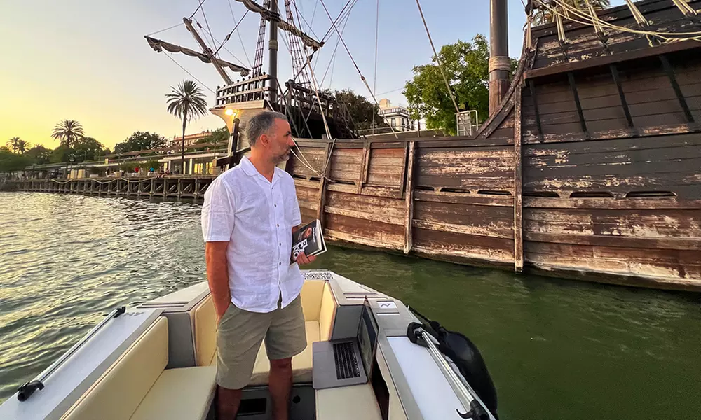 Paseos en TaxiShip eléctrico por el Guadalquivir