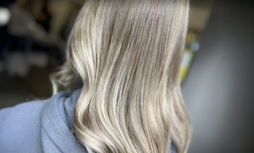 Image 2: Wash, Cut, & Blowdry w/Optional Half Head of Lights or 16 Week Blowout