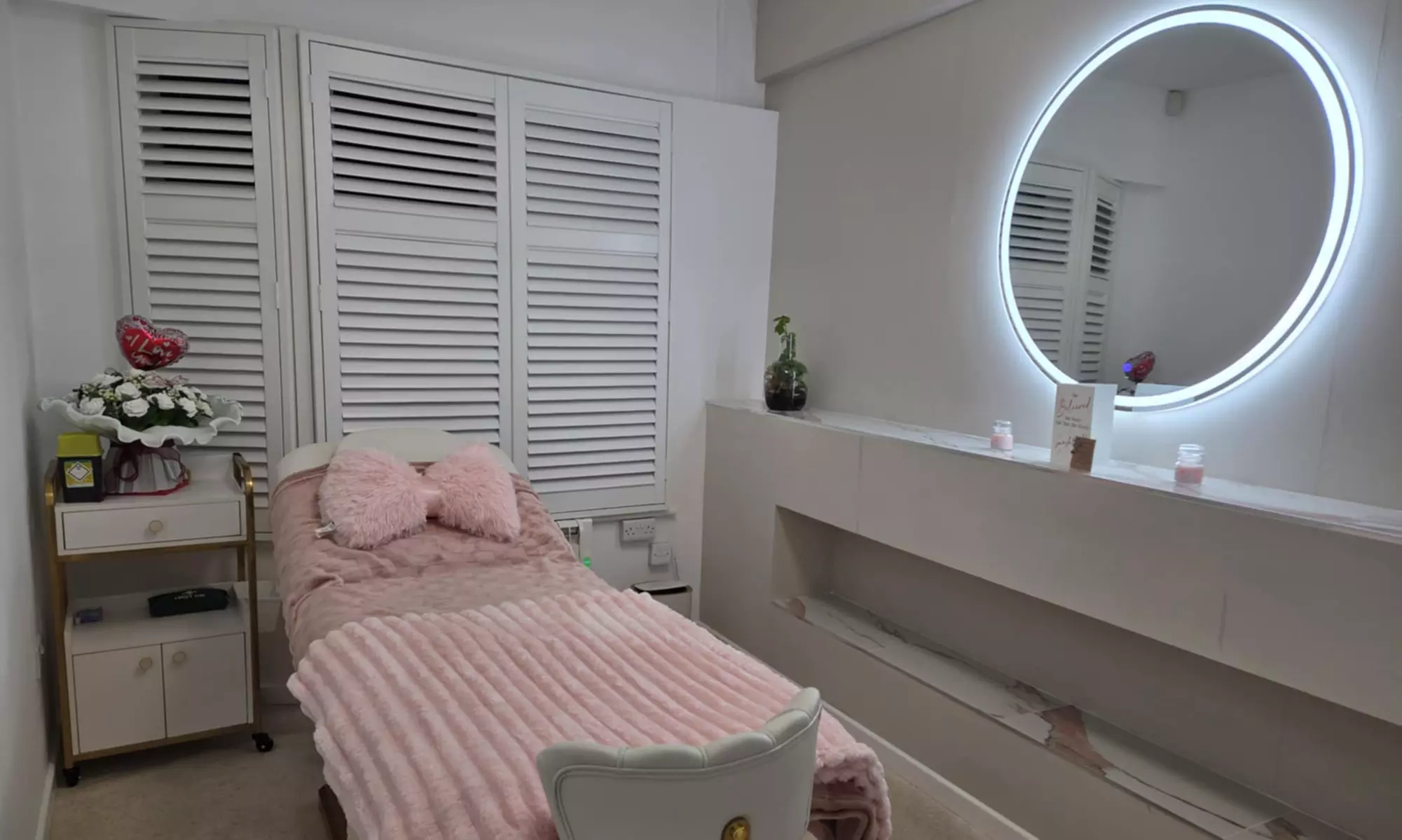 30 or 60-Minute Choice of Massage