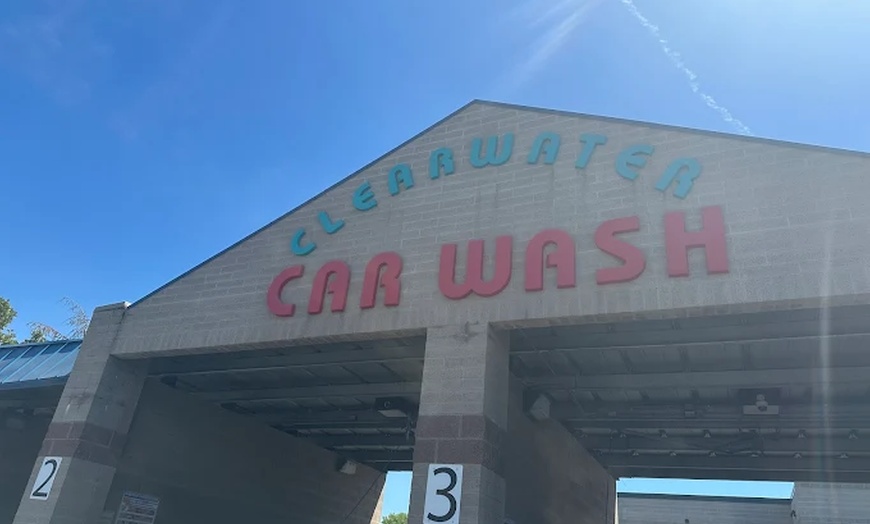 Image 4: Up to 26% Off on Inspection Sticker/Emission Test & Car Wash