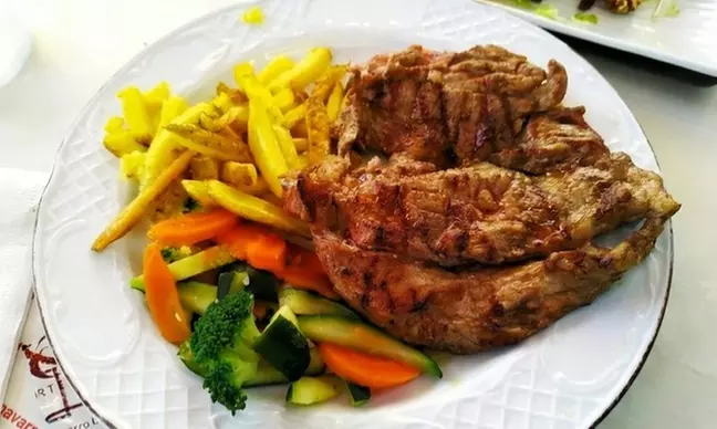 Menú en Los Brocales para 2 o 4 personas