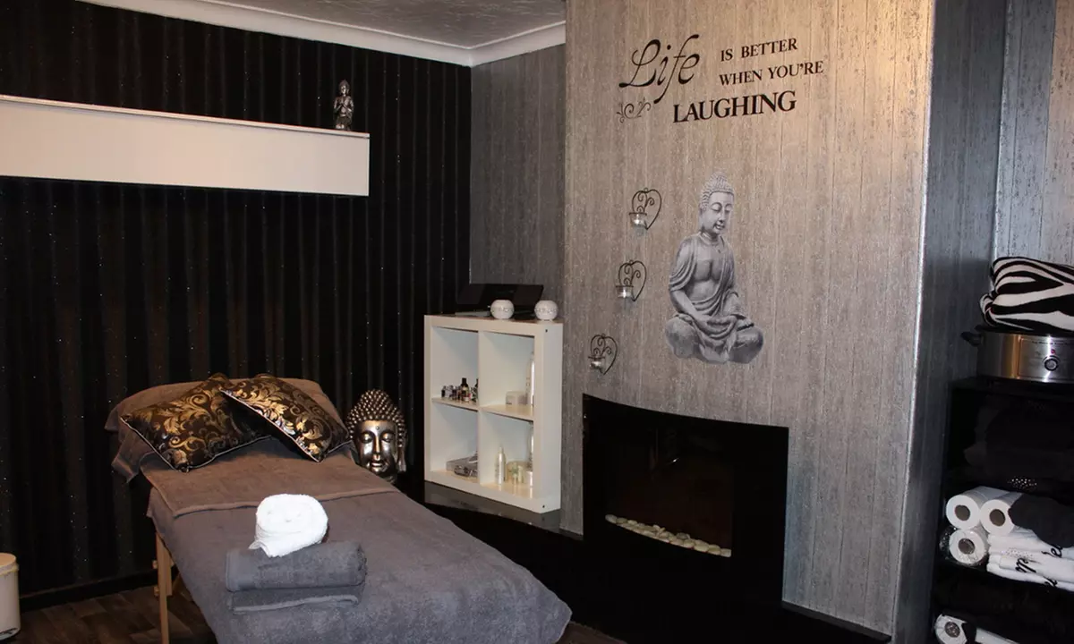 Choice of 30-Minute or 60-Minute Massage at Nikki-Leigh Studio - Primary Image