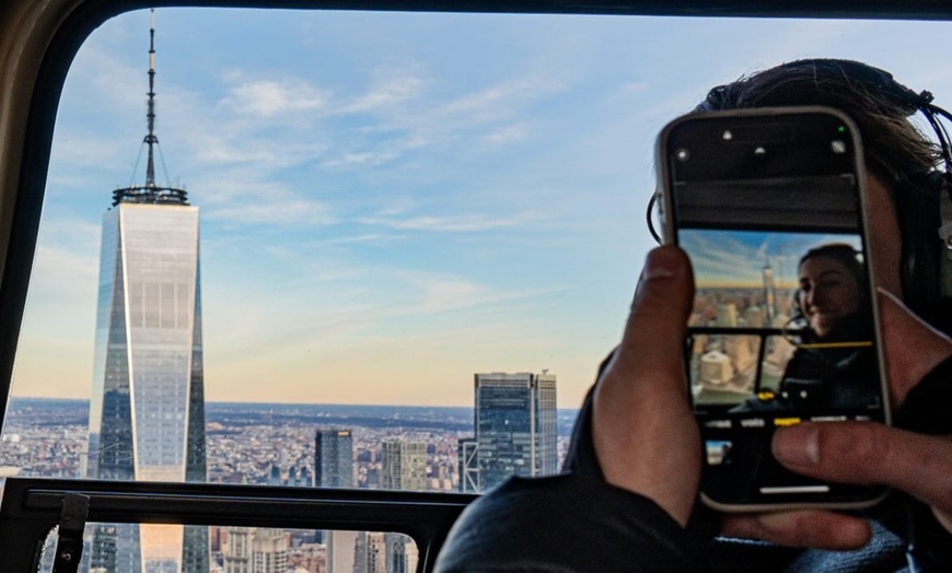 Image 4: Up to 24% Off Manhattan Helicopter Tour – Iconic NYC Views