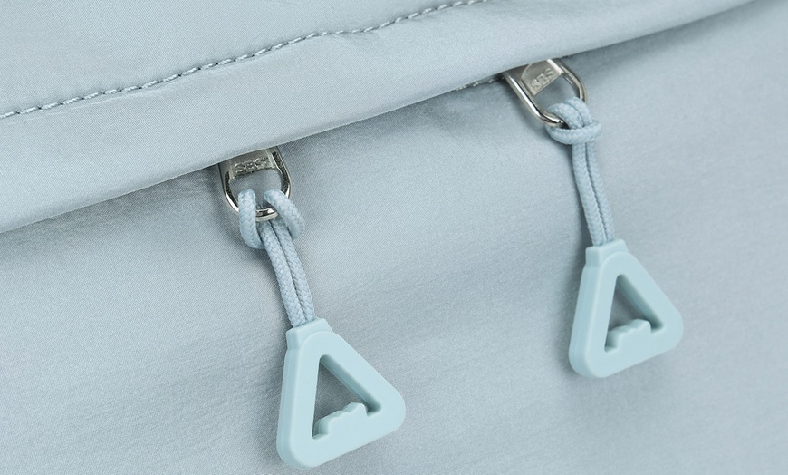 Image 14: Bandolera de estilo casual con correa ajustable y múltiples bolsillos
