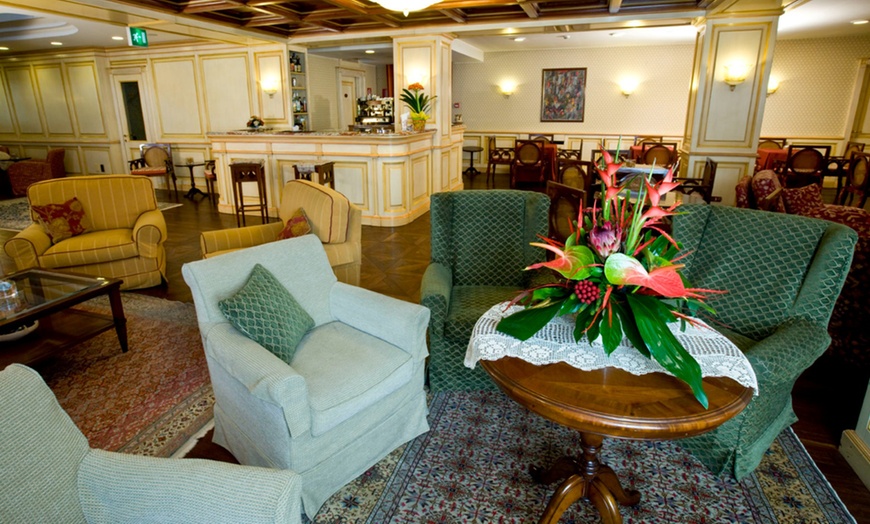 Image 27: Saint-Vincent 4*: soggiorno con ingresso Terme, colazione e massaggio