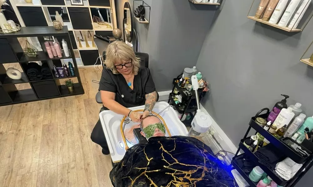 Relax with 30, 60 or 90 Minute Head Spa