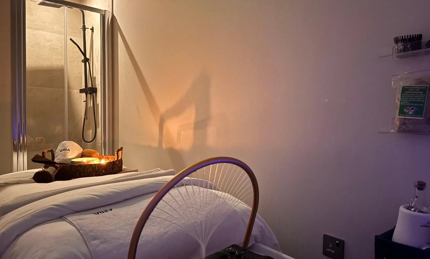 Image 3: Unwind with Relaxing, Ultimate or Detox Japanese Head Spa