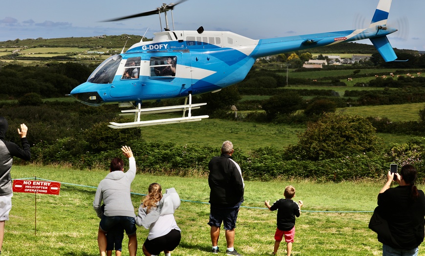 Image 8: Cornwall Land, Sea & Air Adventure Package with Adventure 001