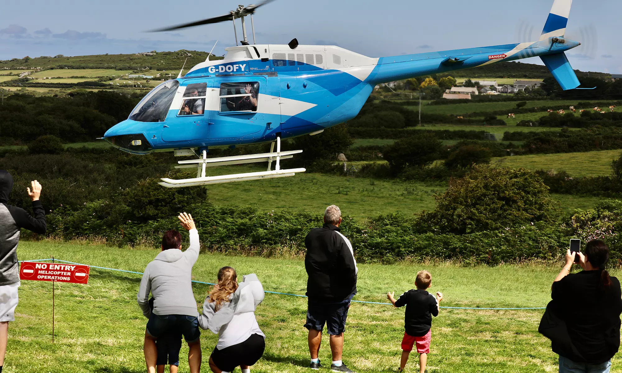 Cornwall Land, Sea & Air Adventure Package with Adventure 001 | Perfect for Gifting