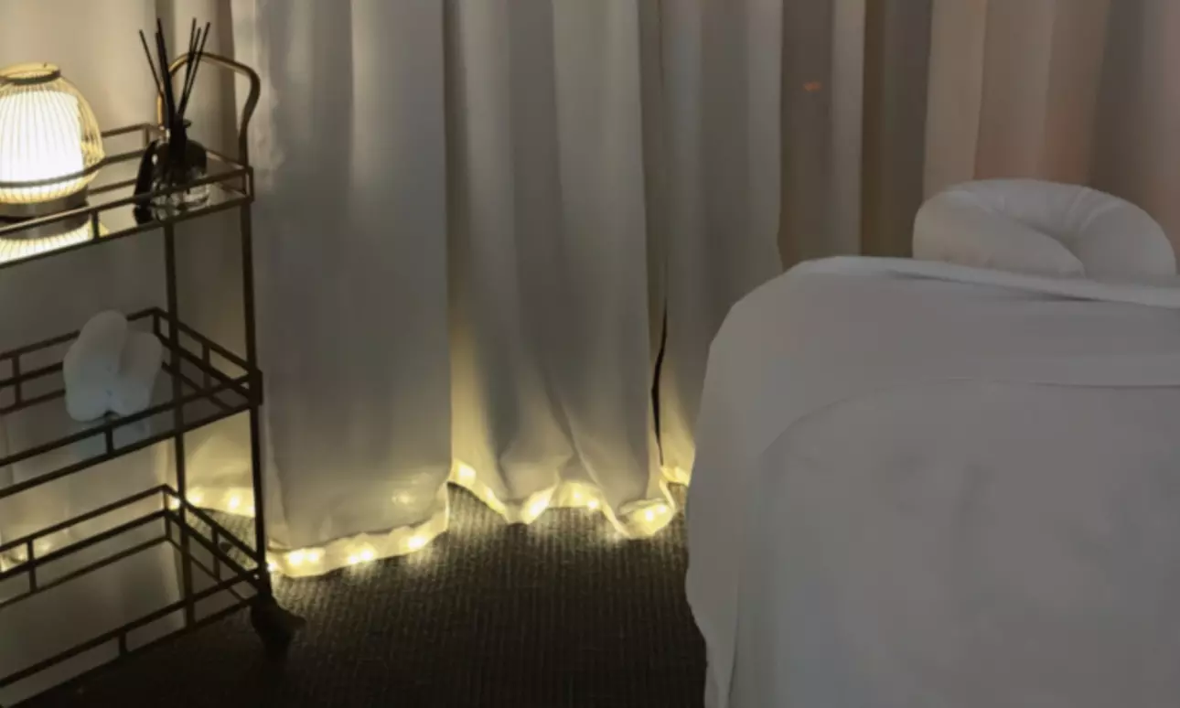 Unwind with One or Two 60-Minute Swedish Massages at Massage Team