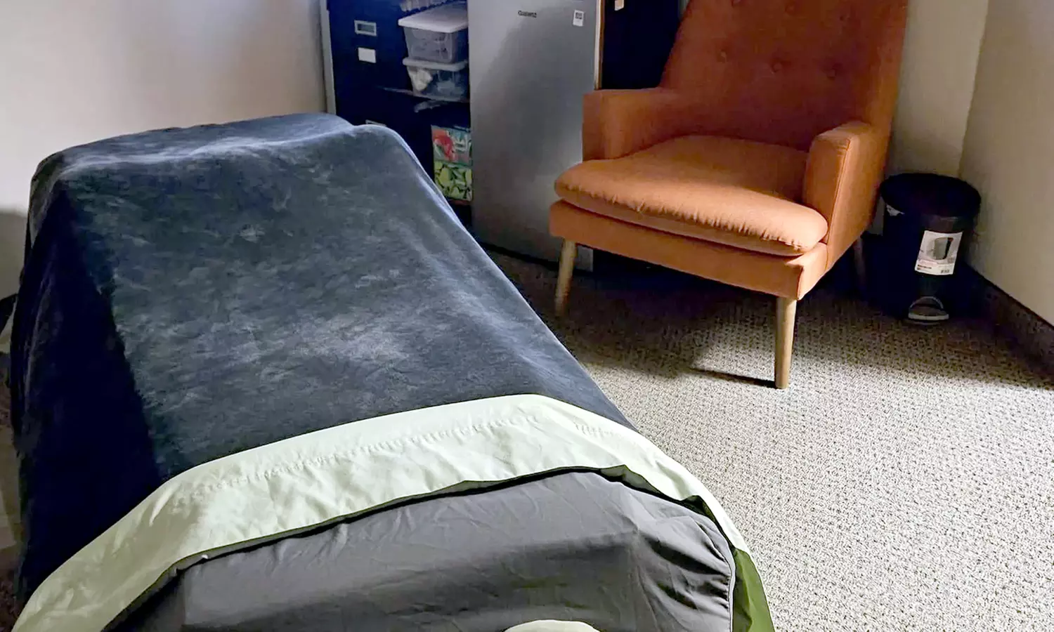 Relax with a 60-Minute Hot Stone Massage Session