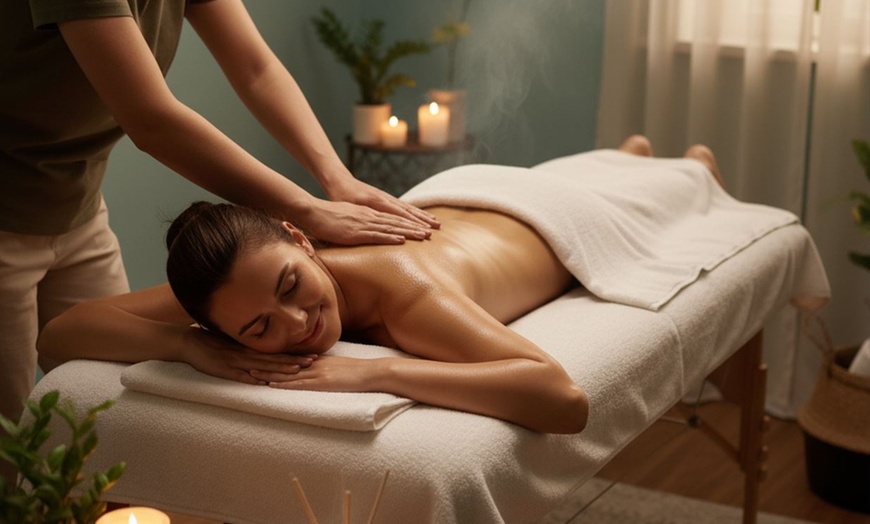 Image 1: Masajes a elegir con extras opcionales en 1 o 3 sesiones