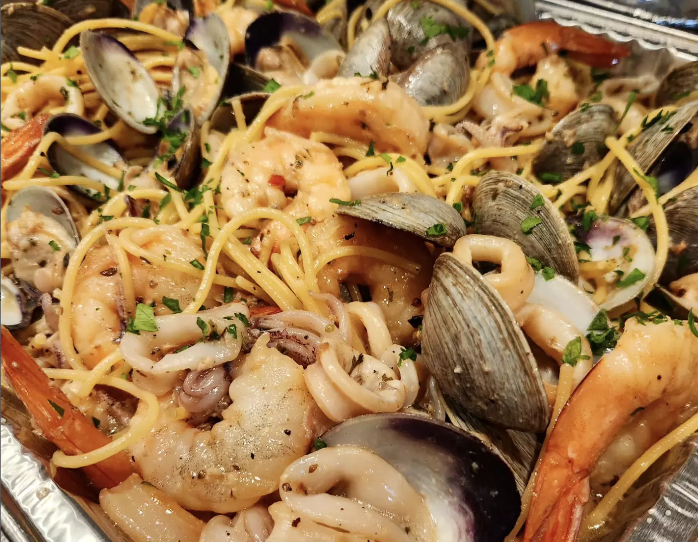 Dinner, Bottomless Brunch, or More in a Creative Setting at Zest