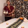 Image 1: Massage thaï traditionnel au choix d'1h ou d'1h30 en solo ou duo